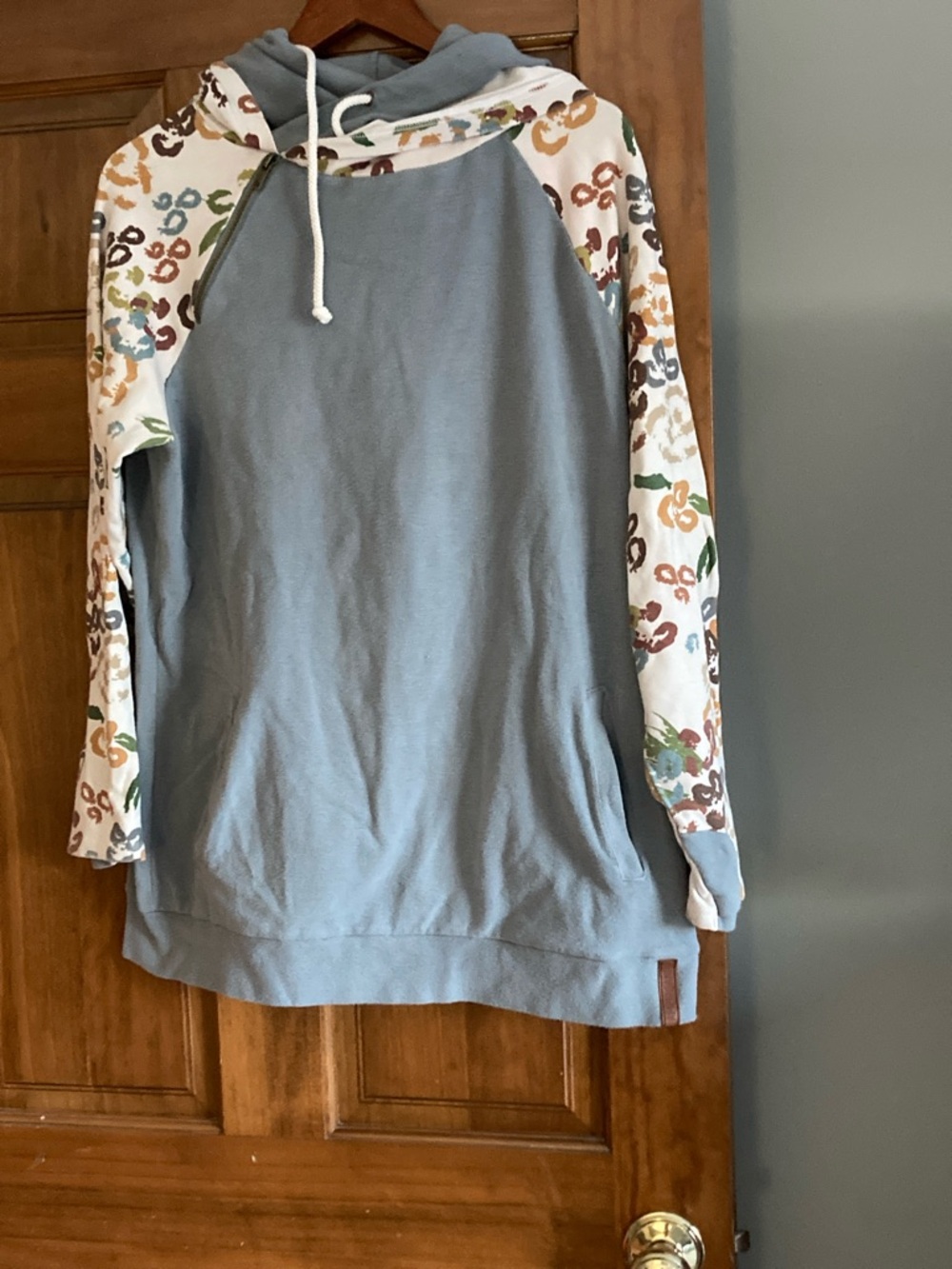 AMPERSAND double hoodie Blue Raglan Hoodie with Multi-Color Floral Sleeves